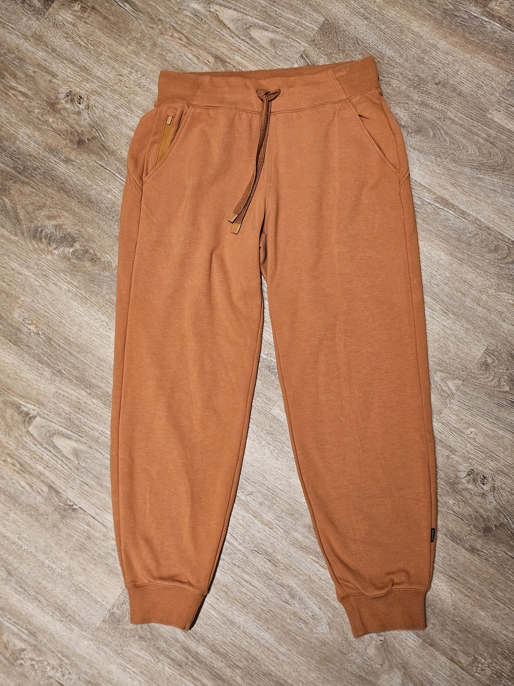 Athleta Triumph Jogger Burnt Orange Size Small / P